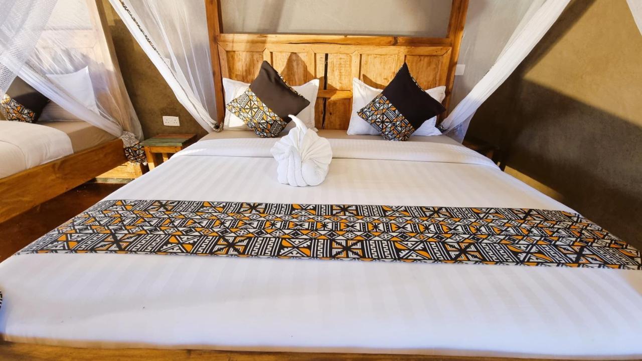 Africa Safari Maasai Boma Villa Serengeti Exteriör bild